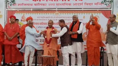 In Chittorgarh, UP CM Yogi Pays Homage to Jauhar Veeranganas; Visits Sire Temple in Jalore