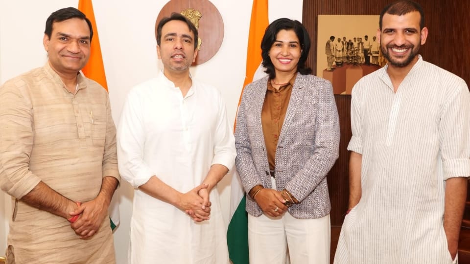 Baghpat: Country's first WWE female wrestler Kavita Dalal joins RLD, leaves AAP