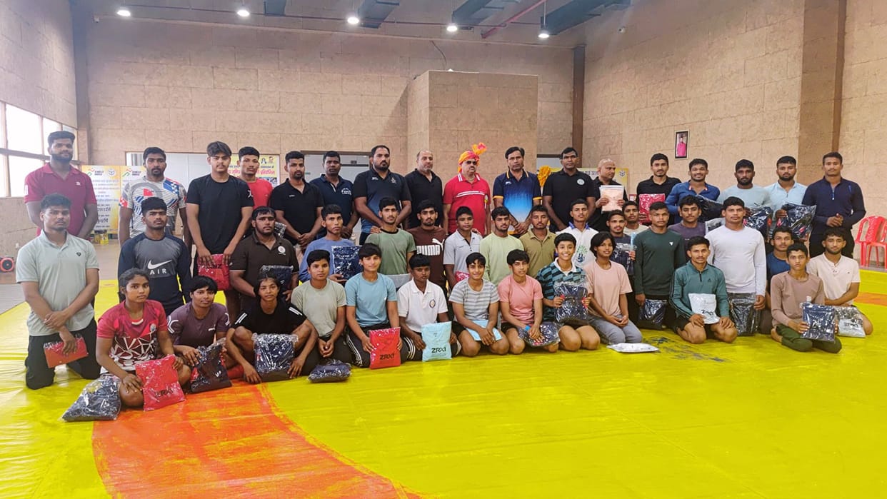 6 winners from Sigra Stadium in district level wrestling competition, one gold for Gaya Seth Akhara