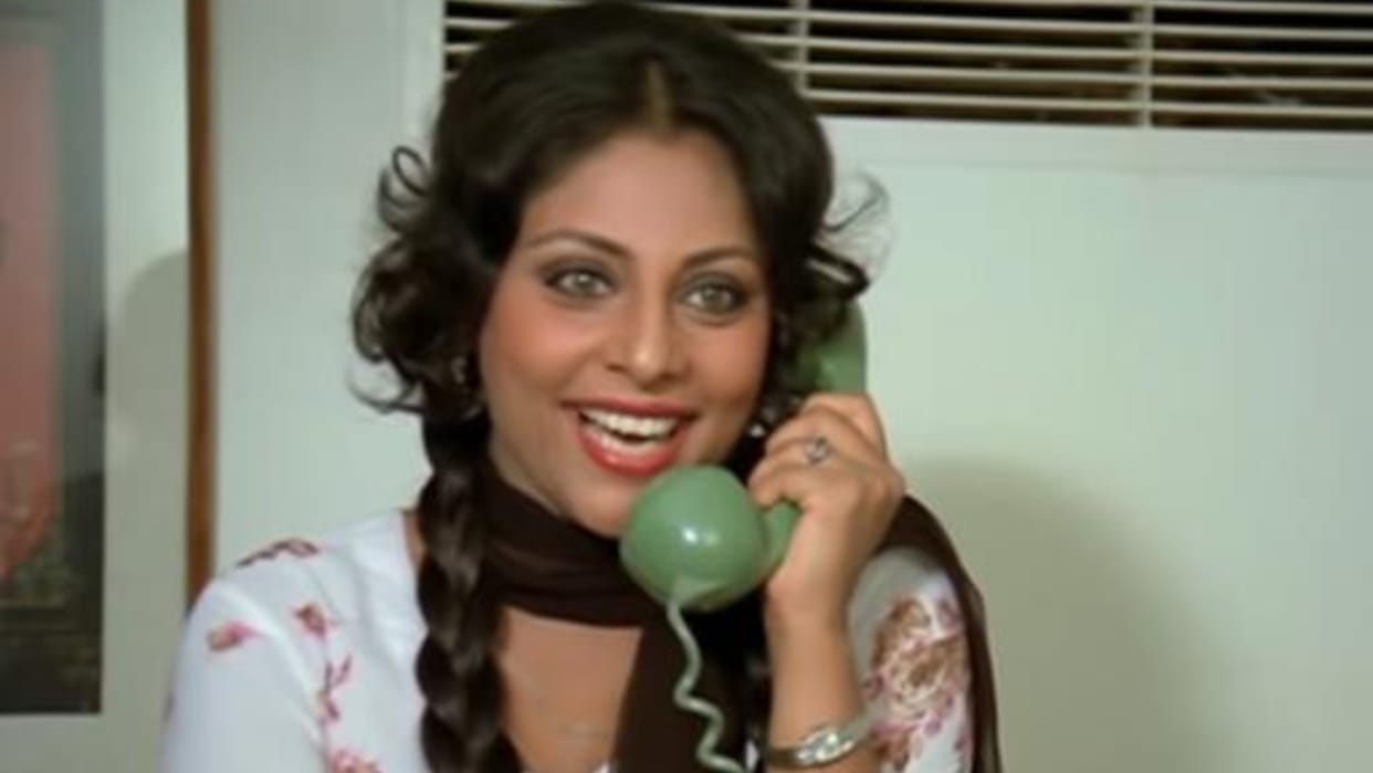 Famous Actress Madhu Malhotra Passes Away She Worked In Films Like Hero Karz and Lambi Judaai