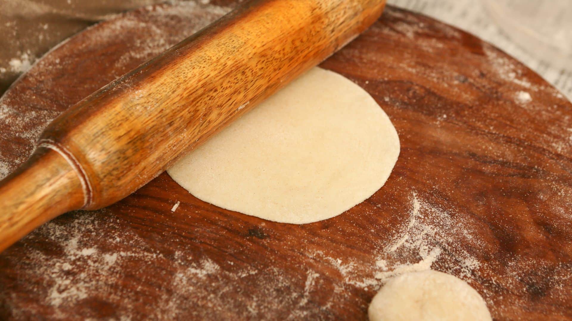 गोल रोटी बनाने के टिप्स