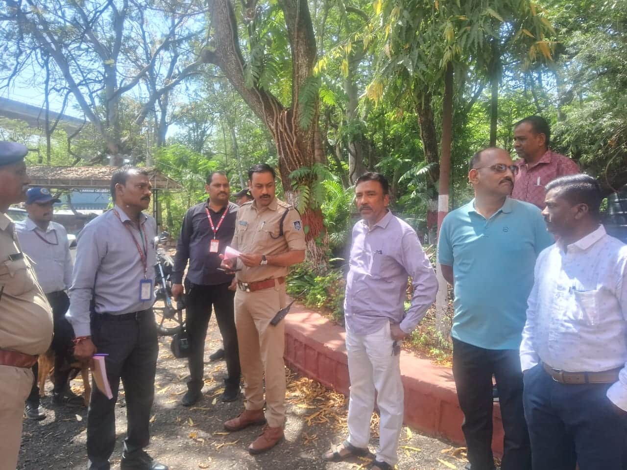 मौके पर पहुंची पुलिस