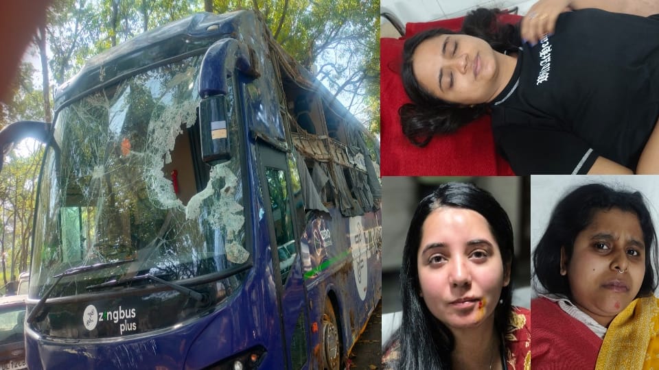 Muzaffarnagar: Tourist bus overturned out of control on Khatauli National Highway, many passengers injured