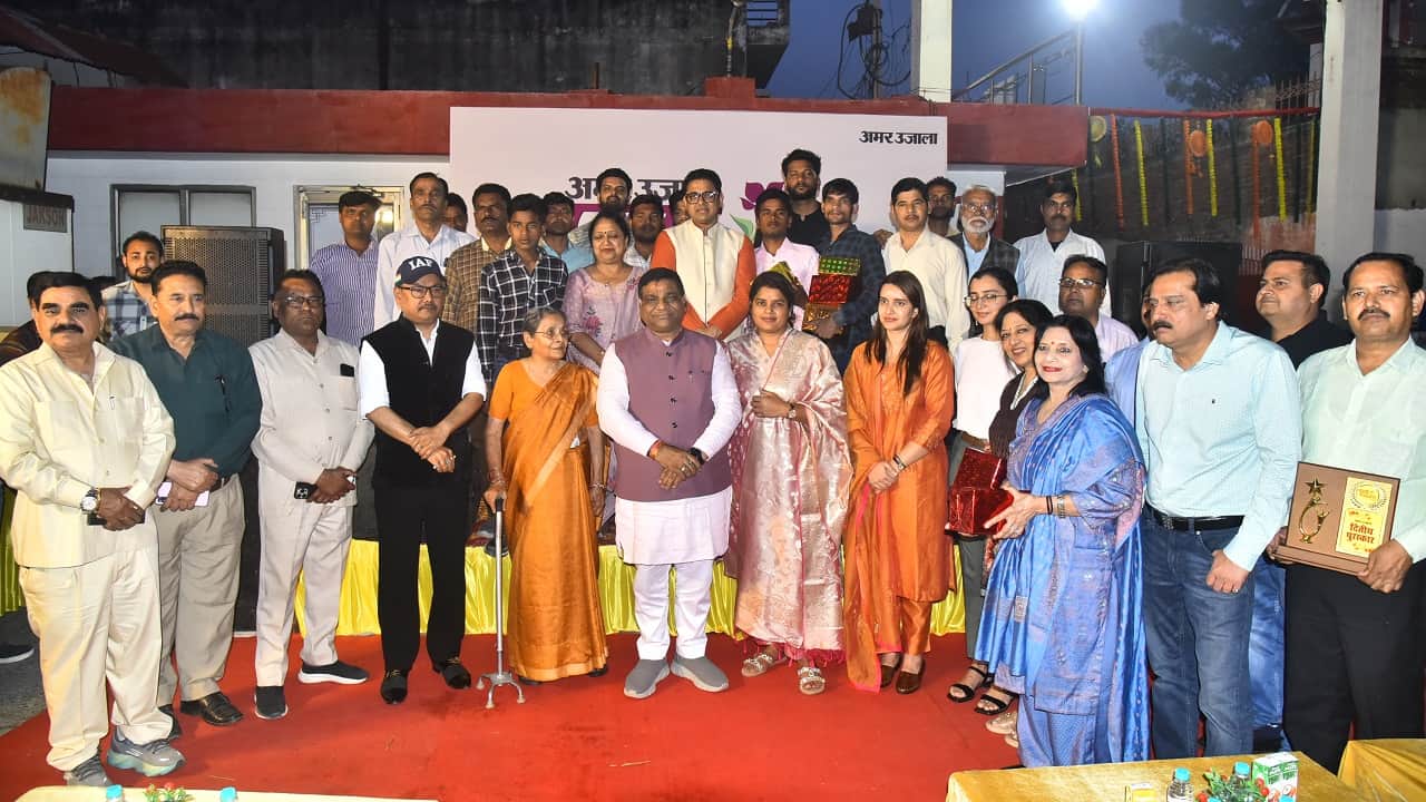 Amar Ujala Flower Exhibition Phoolon Wali Kothi Takes Top Honors Cantonment Board Wins 45 Awards