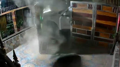 Kanpur: ARTO's Guard Room Shattered After Being Rammed by Drunken Driver