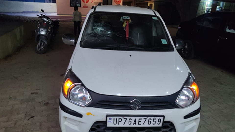 Farrukhabad: Masked Miscreants Open Fire on Car Occupants Returning from a Feast