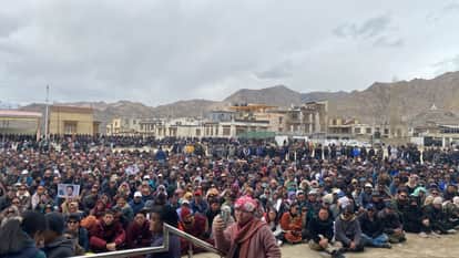 Peaceful Rally Held in Leh for 6th Schedule and Statehood Demands