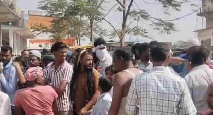 panna-gunour-lpg-cylinder-shortage-long-queues-at-gas-agency-police-deployed