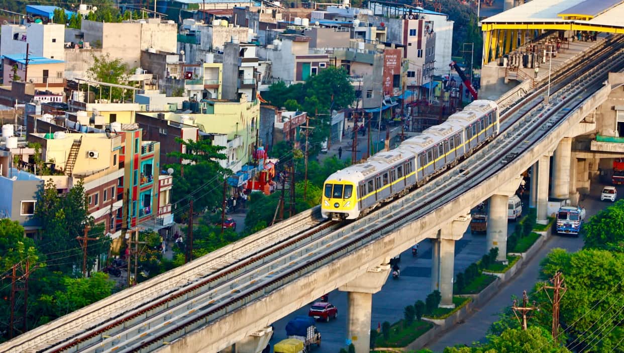 Indore News: Preparations underway to launch the metro and the new bus station simultaneously in Indore.