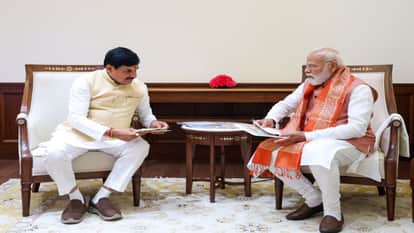 MP News: CM Mohan Yadav meets PM Narendra Modi, briefs him on Farmer Welfare Year activities