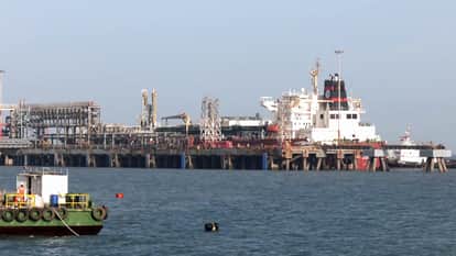 Relief for India amid Hormuz tensions Indian ship LPG Carrier Shivalik arrives Mundra Port