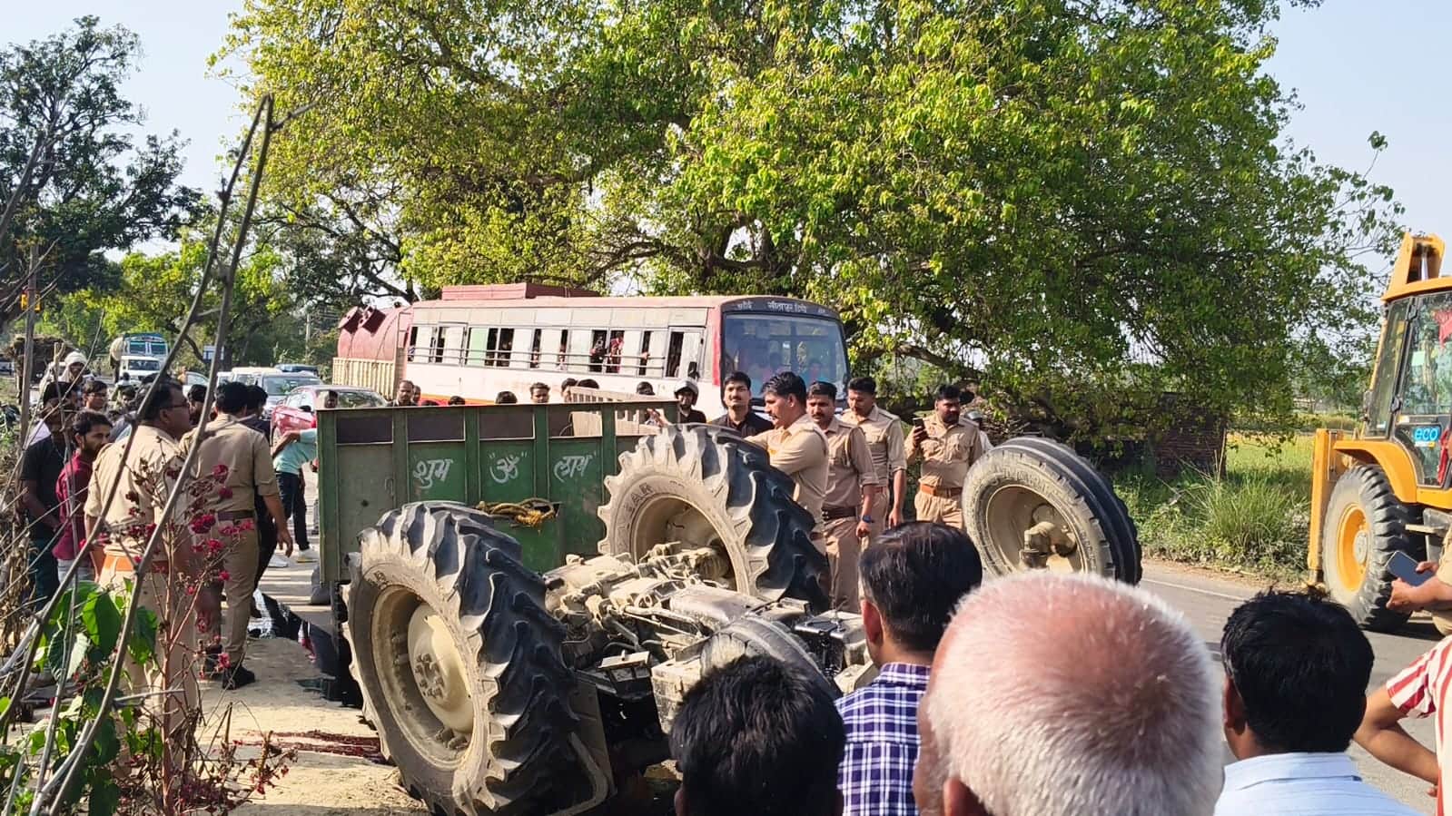 सीतापुर में हुआ हादसा।