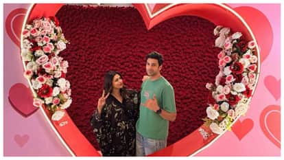 Divyanka Tripathi Vivek Dahiya To Welcome First Child After 10 Years Of Marriage as per Report
