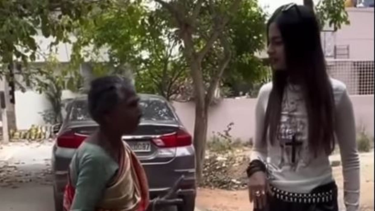 Influencer Scolded By Bengaluru Woman For Her Clothes users Divided on Viral Video