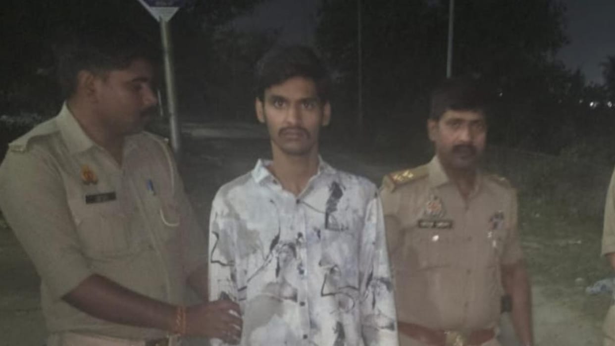 Jhansi: 16 hours after the encounter, a criminal escaped from custody in a filmy style