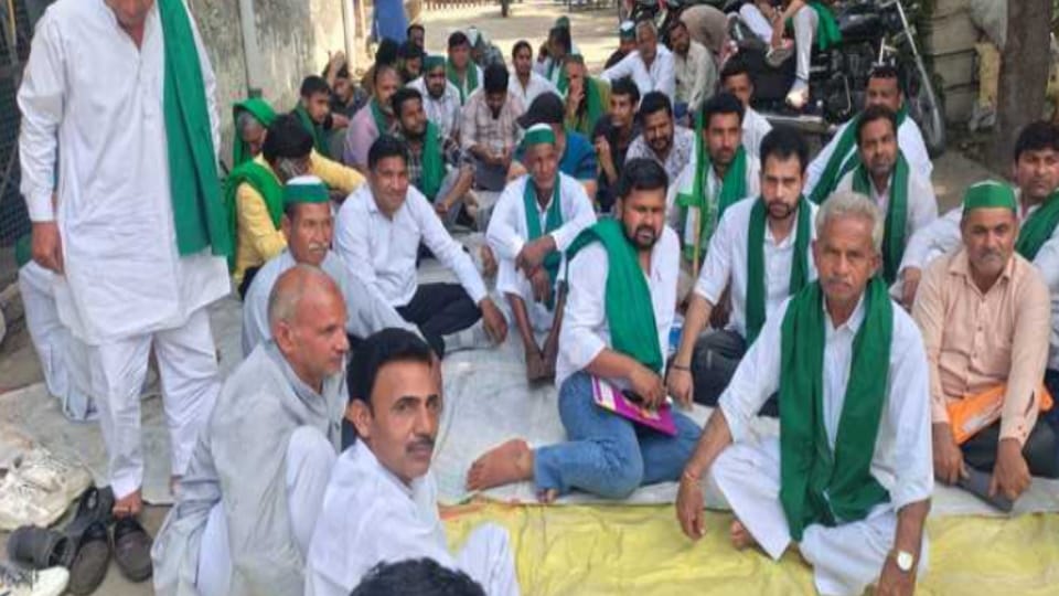 Meerut: Farmers Protest Over Power Issues Ends After Assurance by Officials
