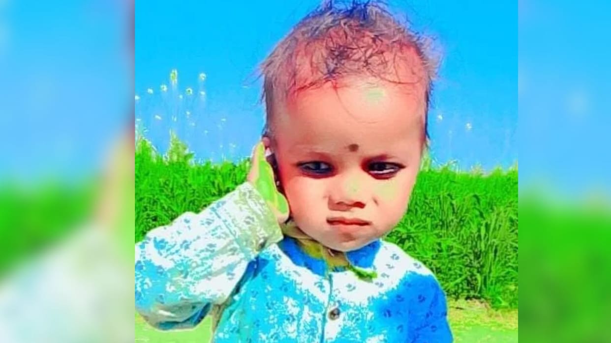 child drowned while taking water from bucket in mirzapur