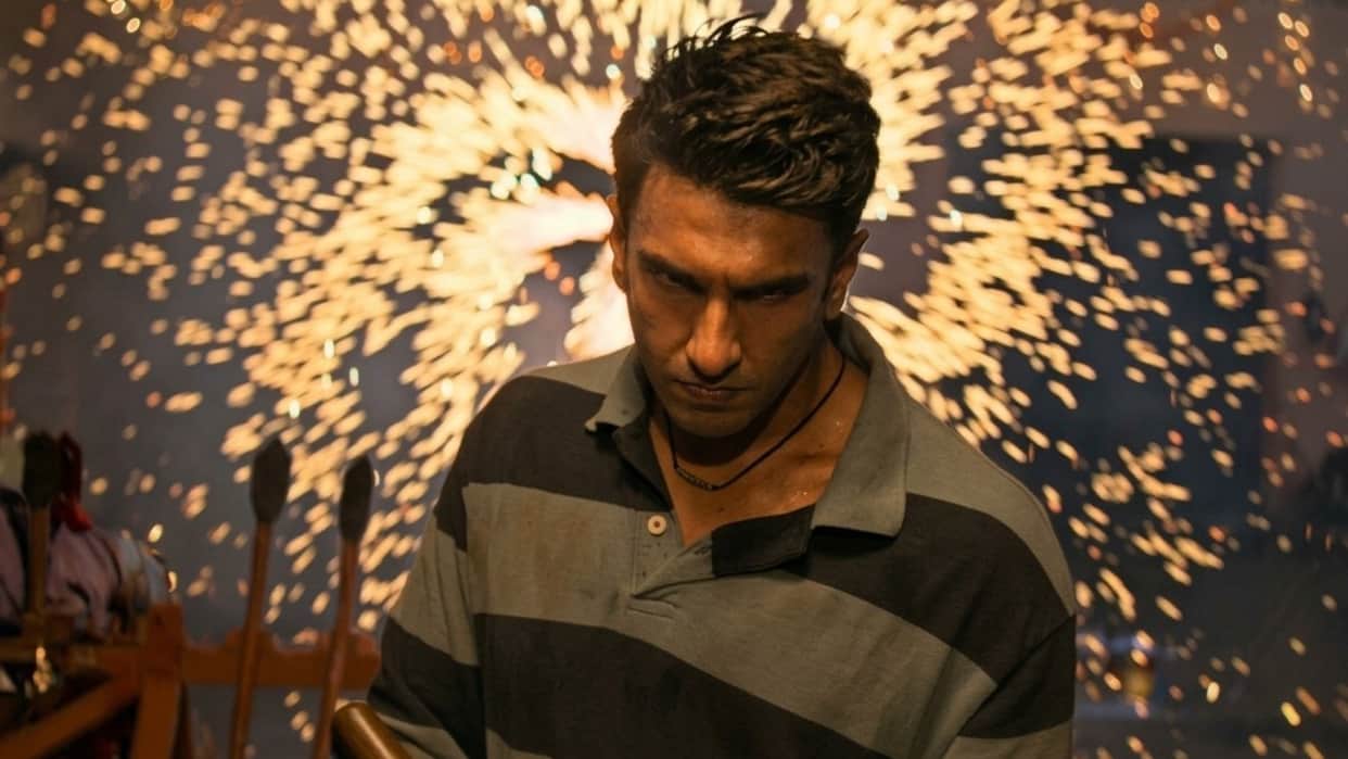 Pakistan Watch Dhurandhar 2 On OTT Before India Netflix Servers Down Fact Check