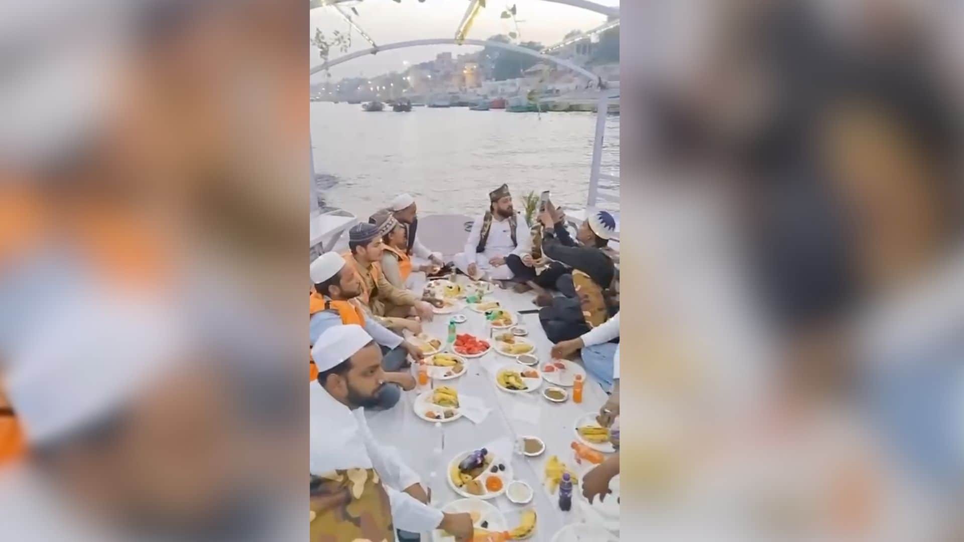 गंगा में नाव पर इफ्तारी में नॉनवेज खाने का आरोप