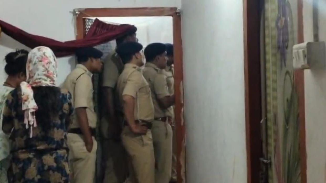 female police constable dies under suspicious circumstances in Muzaffarpur Bihar