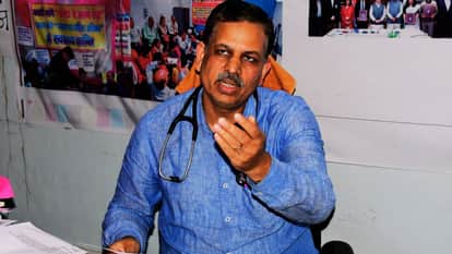 BHU administration initiates inquiry against Professor Omshankar in Varanasi