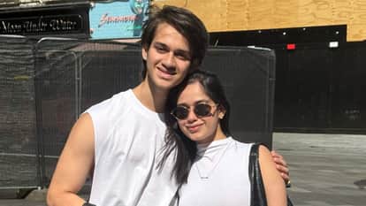 Jannat Zubair And Her brother Ayaan Zubair Physically Assaulted And Chased On Highway In Daylight