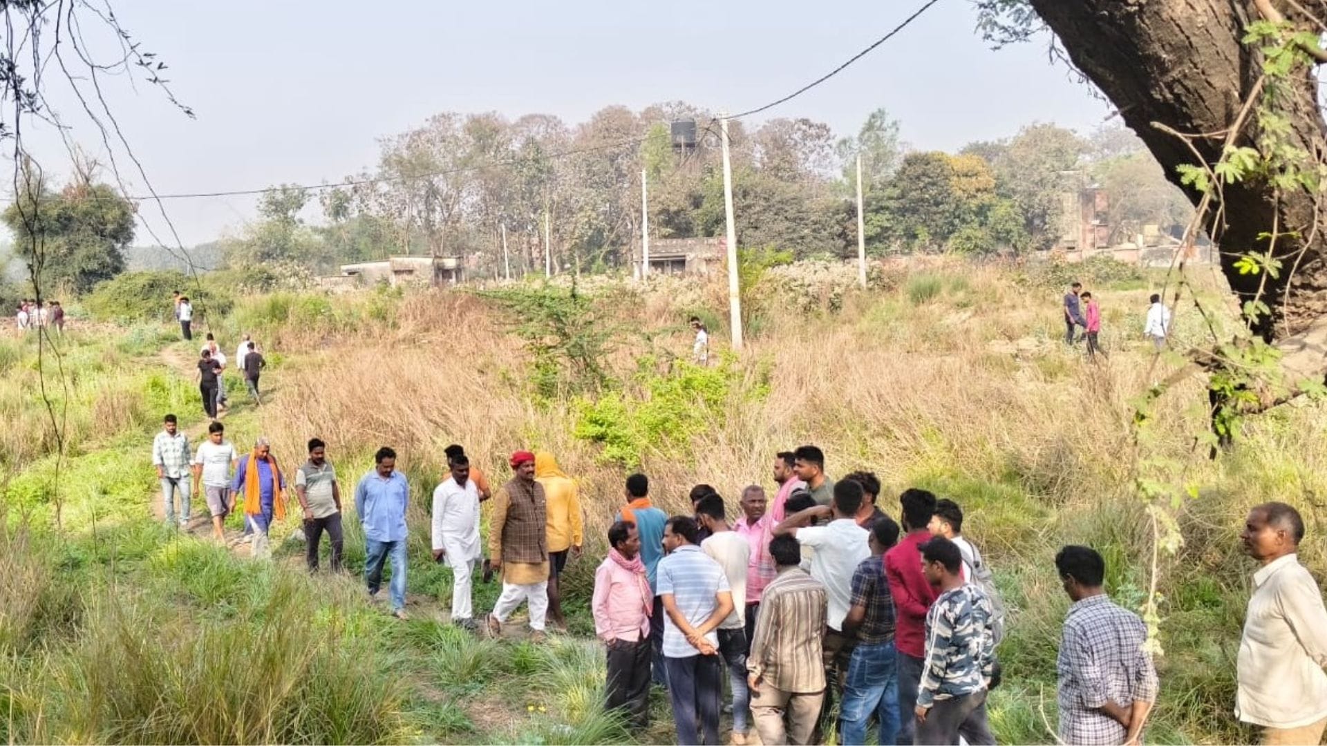 Wife and Son Burned Alive Police Searched for Father in Ashes in ballia