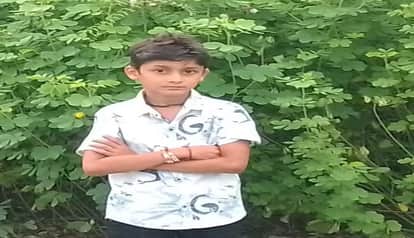 10-year-old boy died after a tree fell on him in Ramnagar