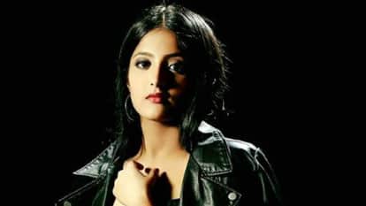 the kerala story goes beyond actress ulka gupta shared her childhood memories related to smita patil parents