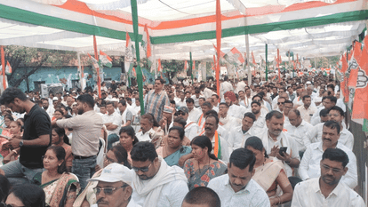 Chhattisgarh Congress staged gherao of Legislative Assembly today
