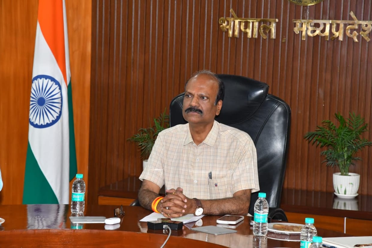 Festival alert: DGP holds meeting with police officers, gives strict instructions for peace and security
