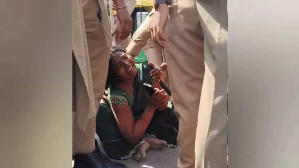 BJP Leader Shot Dead in UP Assailants Shoot, Check Full Timeline in  Hindi