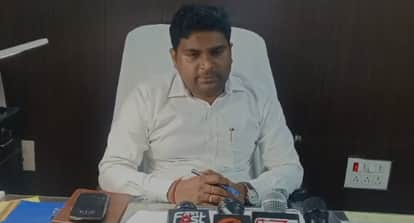 Fatehpur Illegal Gas Depot Busted 24 Cylinders Recovered During Raid  Case Registered Against Accused