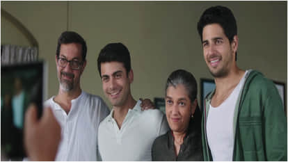 10 Years Of Kapoor And Sons Sidharth Malhotra Reveals  How Was His Reaction After Reading The Script