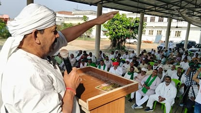 UP: Rakesh Tikait told the formula, how farmers' income will increase, said a big thing on Iran-Israel war