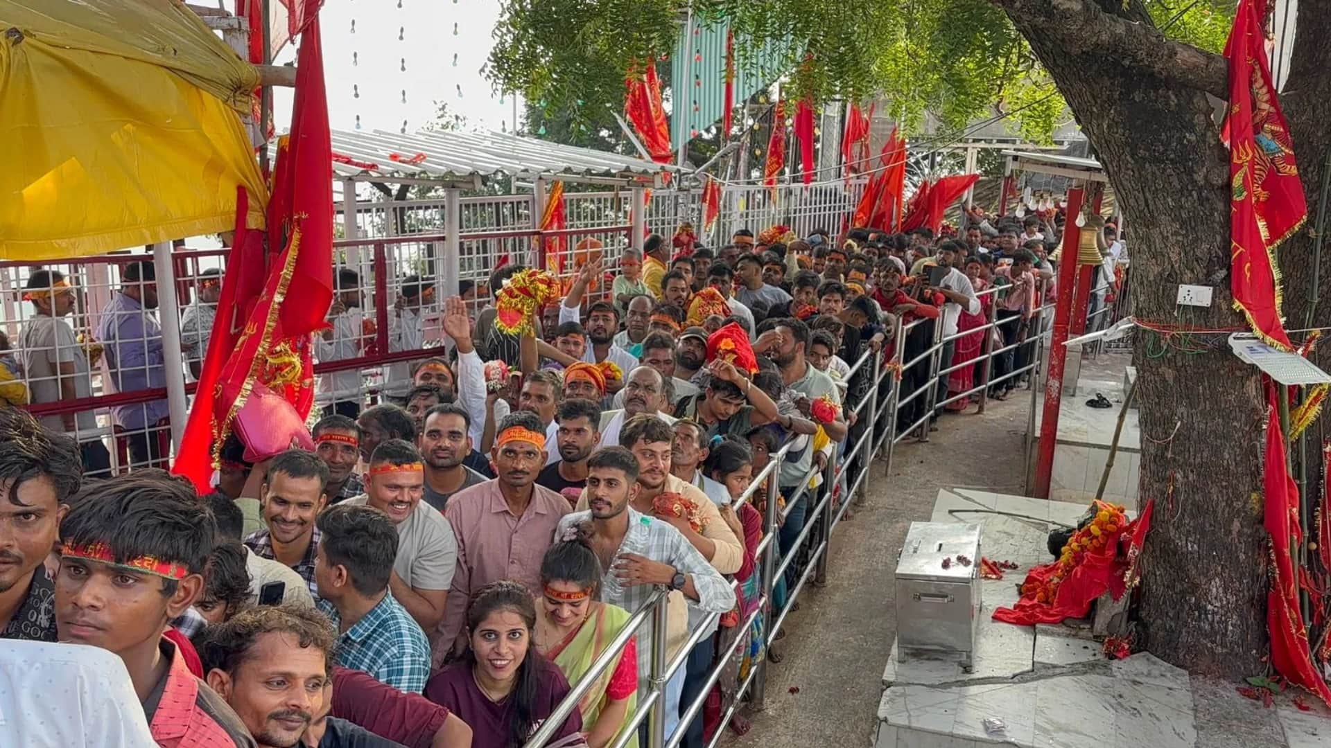 A 6th-century temple built at a height of 600 meters in Maihar, learn about its secrets.