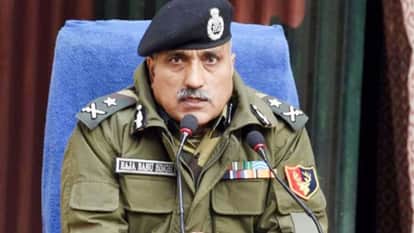 MP News: Senior IPS Rajababu Singh expressed threat to his life, demanding increased security after the uproar