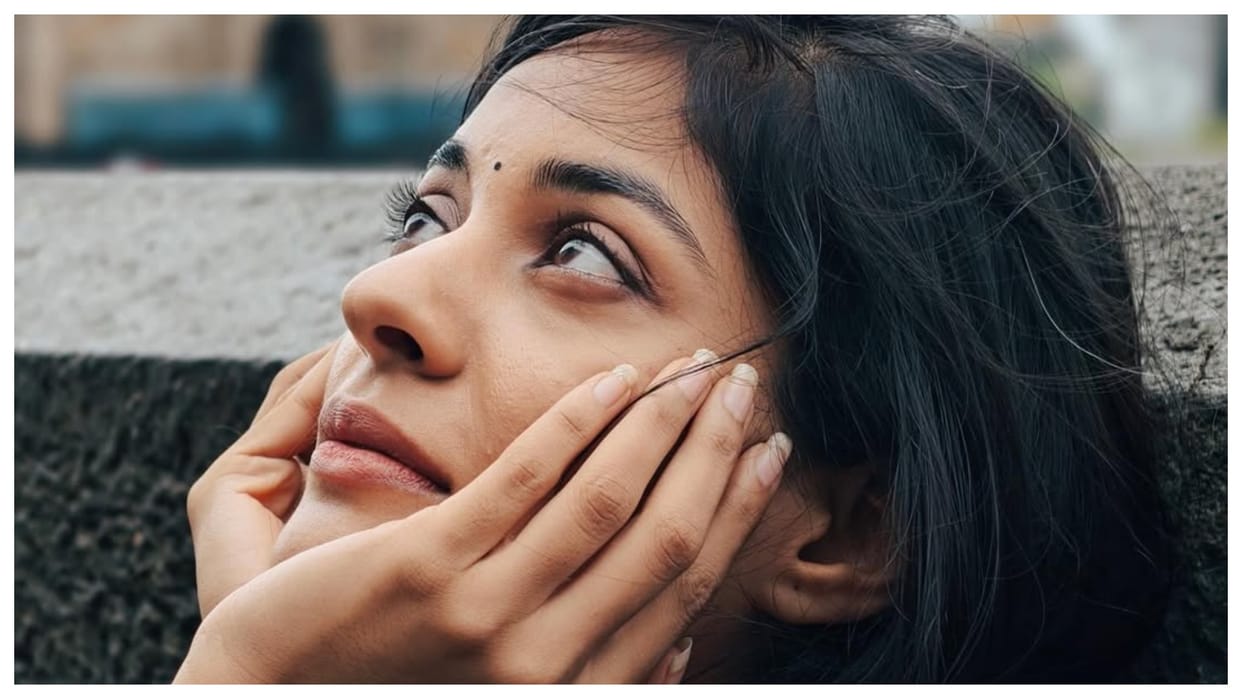 Men block cab threaten Nimisha Nair in Mumbai actress shares video and update