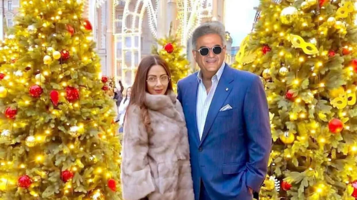 Boney Kapoor shares photo with Sridevi writes she would have loved to see him now
