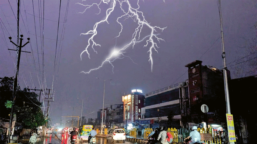 Weather changes in Delhi NCR cloudy weather and rain in many areas till evening and night