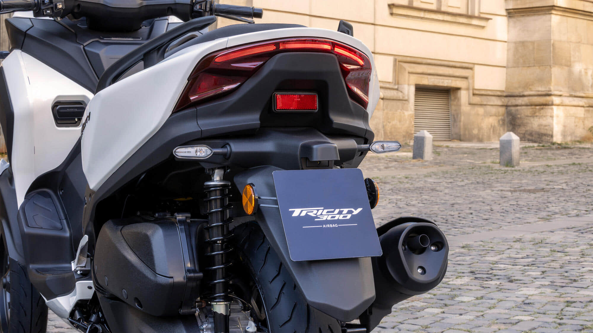 Yamaha Unveils World’s First Airbag Scooter: Tricity 300 Redefines Rider Safety