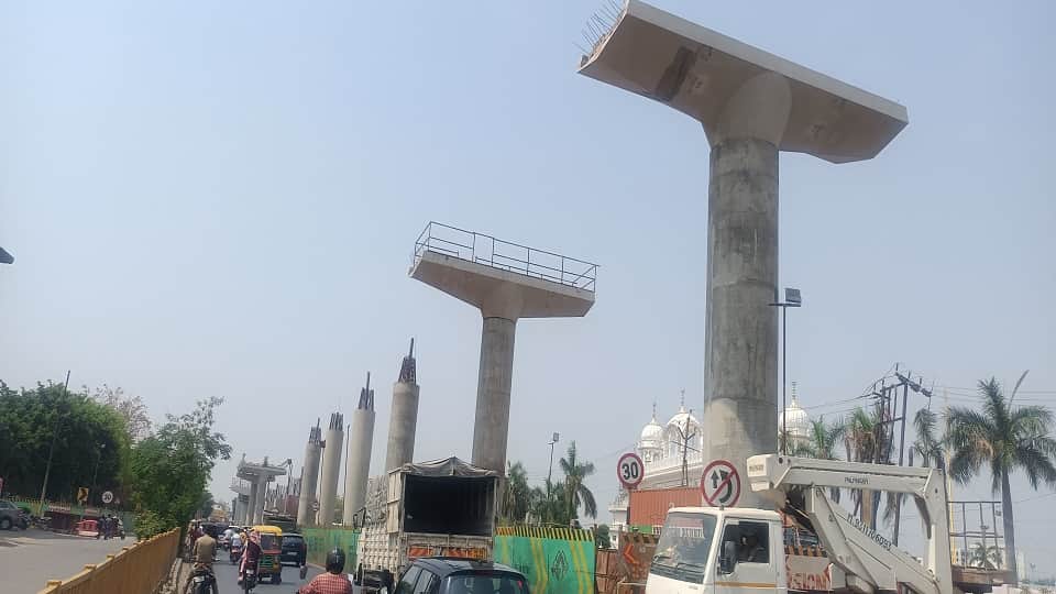 Four pillars for Agra Metro have been constructed on the Yamuna