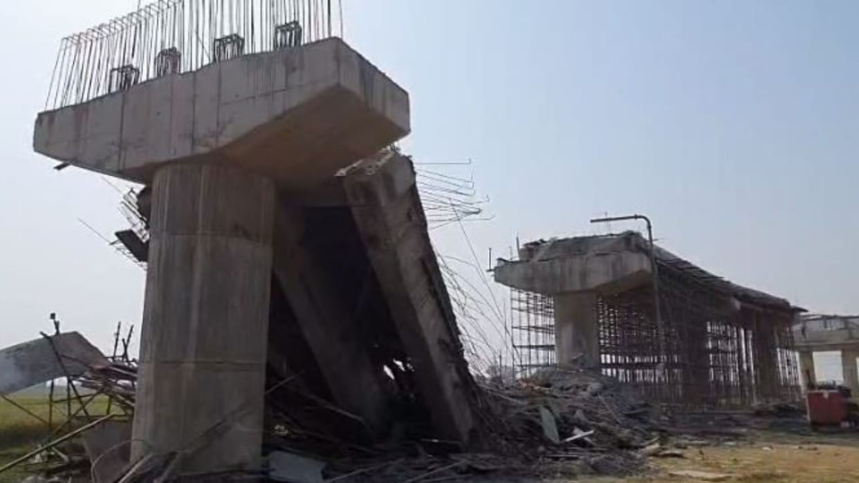 Slab of Under-Construction Railway Overbridge Collapses in chandauli Two Laborers Injured