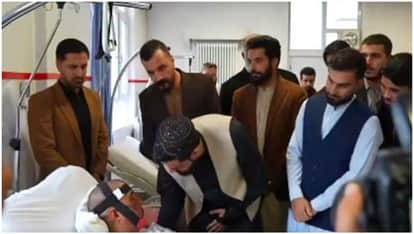 Afghanistan Cricketers Visit Airstrike Victims, Call for Justice After Deadly Attacks