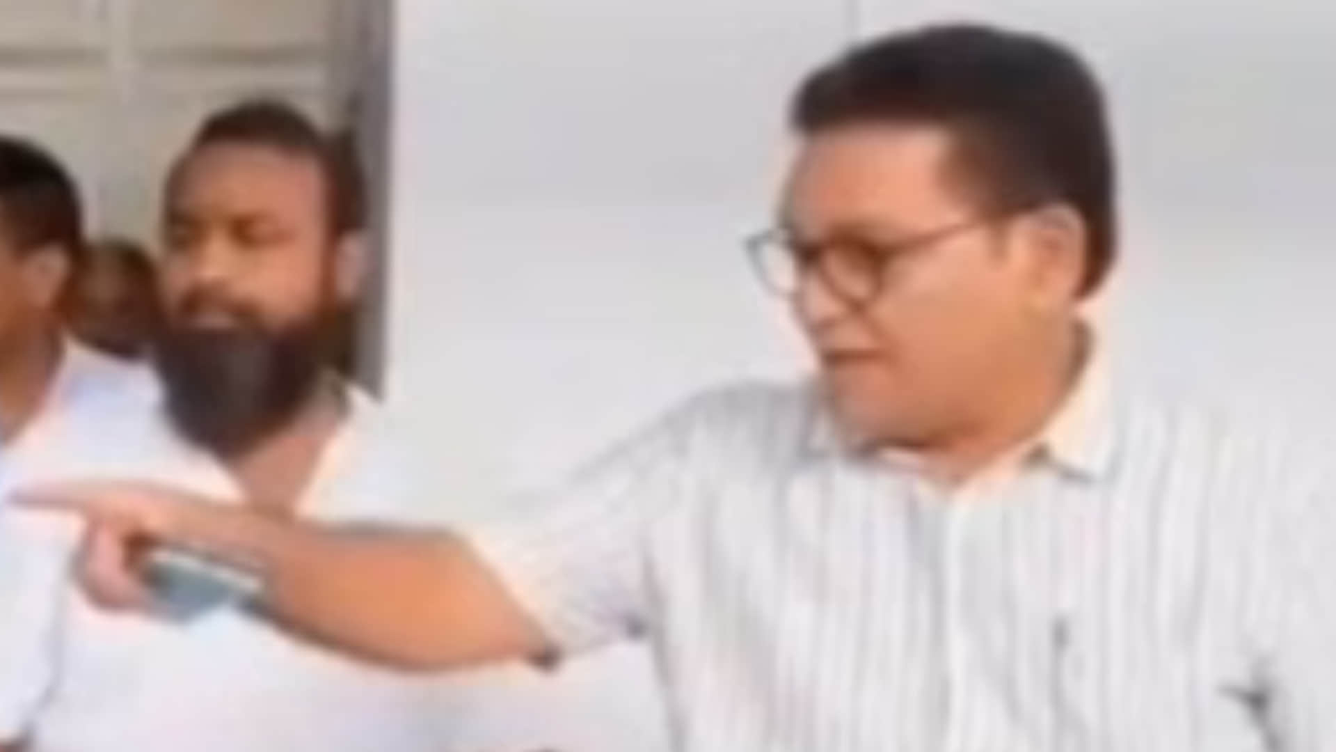 असलम चमड़ा