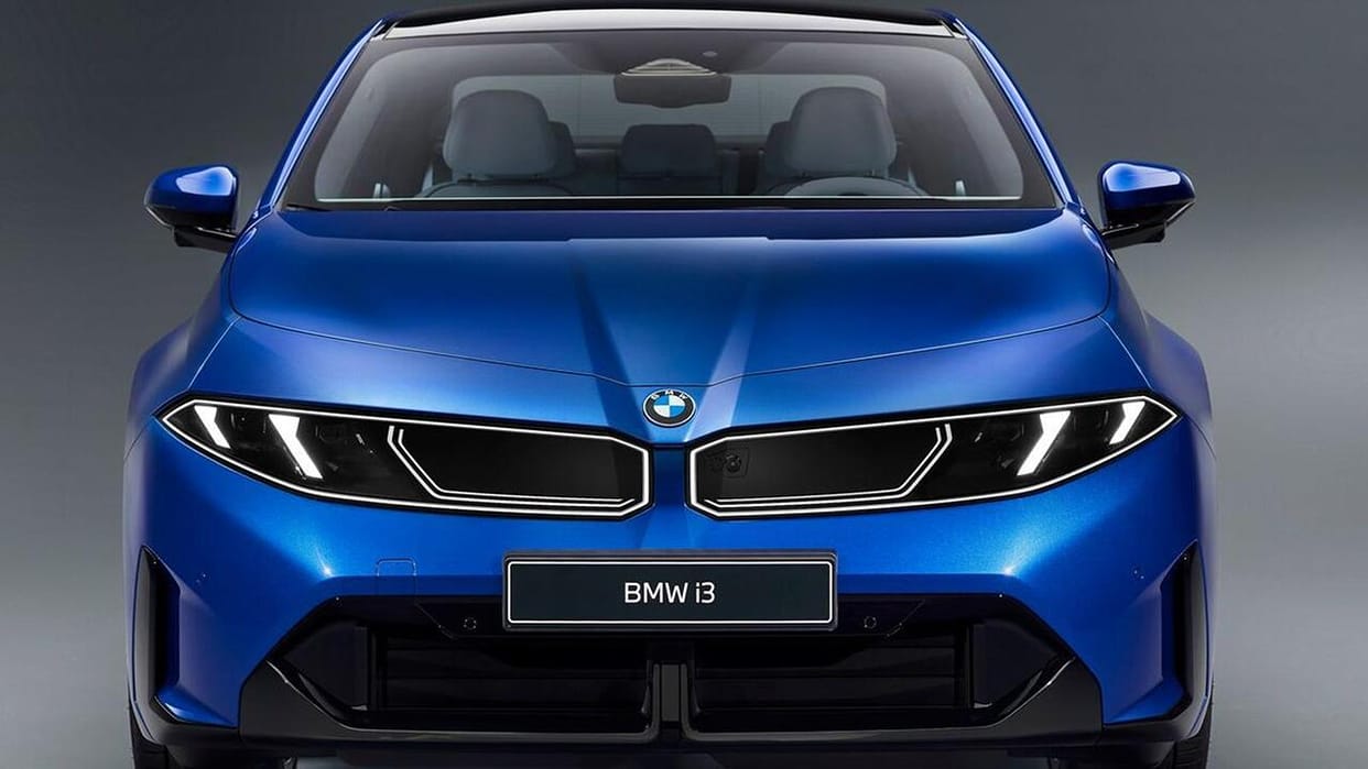 BMW Unveils Next-Gen i3 Electric Sedan with 900km Range and Futuristic Tech
