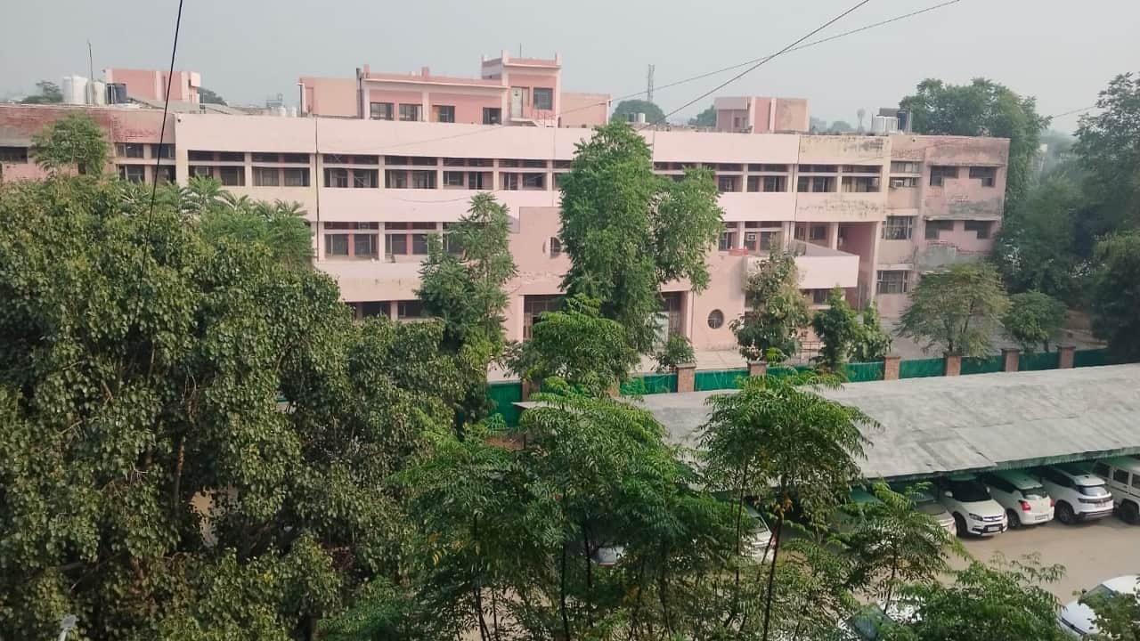 फतेहाबाद जिला अदालत