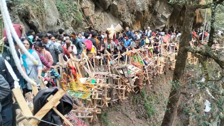 Gangotri Dham: इस वर्ष भी यात्रा में आएंगी दुश्वारियां, झूलते बोल्डर और मलबा लेंगे यात्रियों की परीक्षा