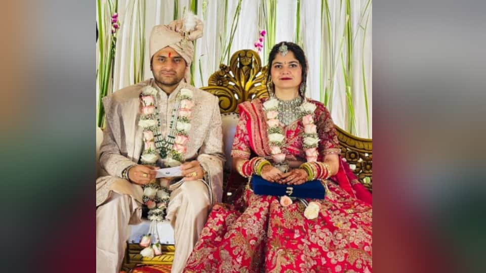 Saharanpur: Major Madhur Chaudhary sets example against dowry, returns gifts at wedding
