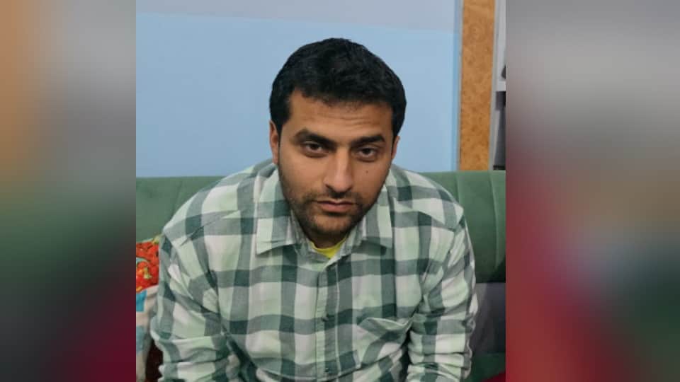 Saharanpur: Major Madhur Chaudhary sets example against dowry, returns gifts at wedding